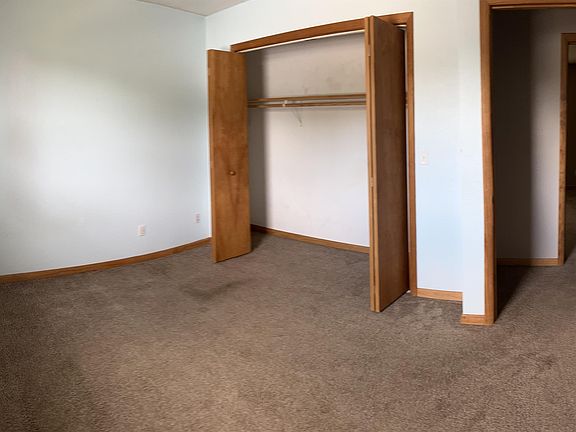 5th image of 222-224 Turtle Creek Dr #1