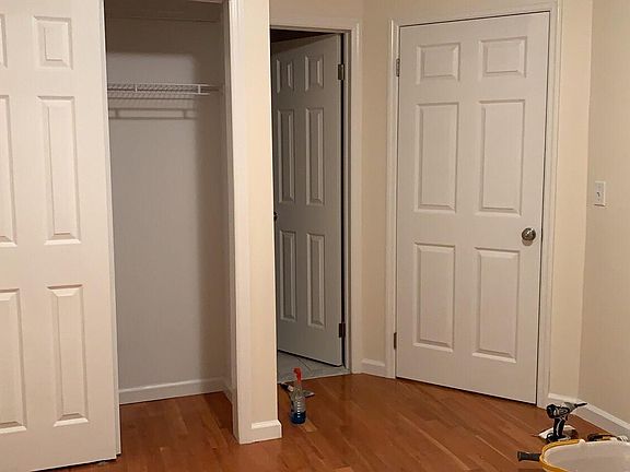 3rd image of 4519 160th St #2