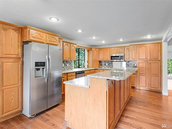 5th image of 13400 SE 337th St