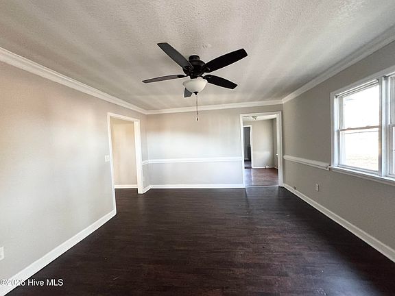4th image of 146 Smith Corner Rd