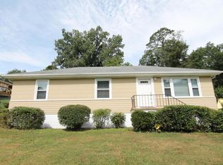 715 Orchard Ter, Rossville, GA 30741