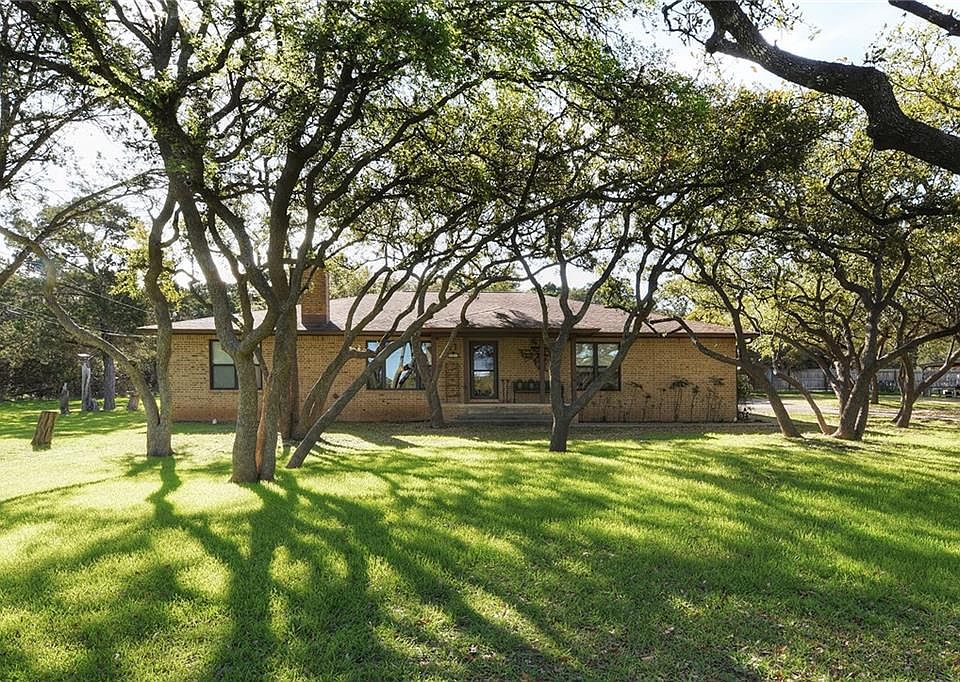 1st image of 131 Mittmann Cir