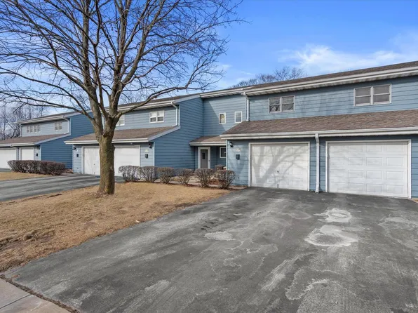 N163W19348 Cedar Run DRIVE, Jackson, WI 53037