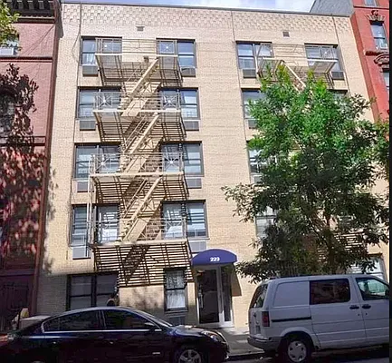 Rented by Urban Real Estate Inc | media 1