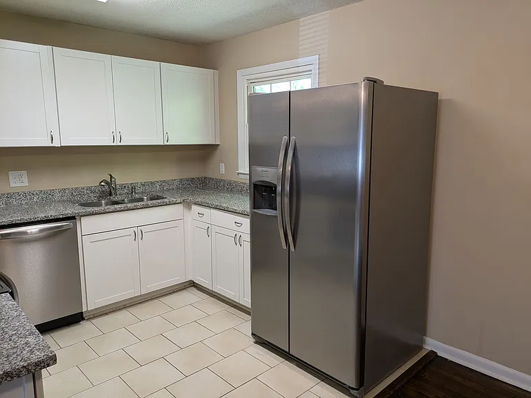 362 Cabarrus Ave — Photo 7