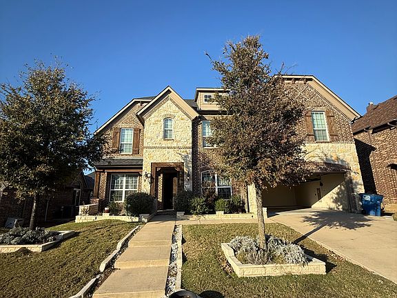 2nd image of 2517 Valley Glen Dr