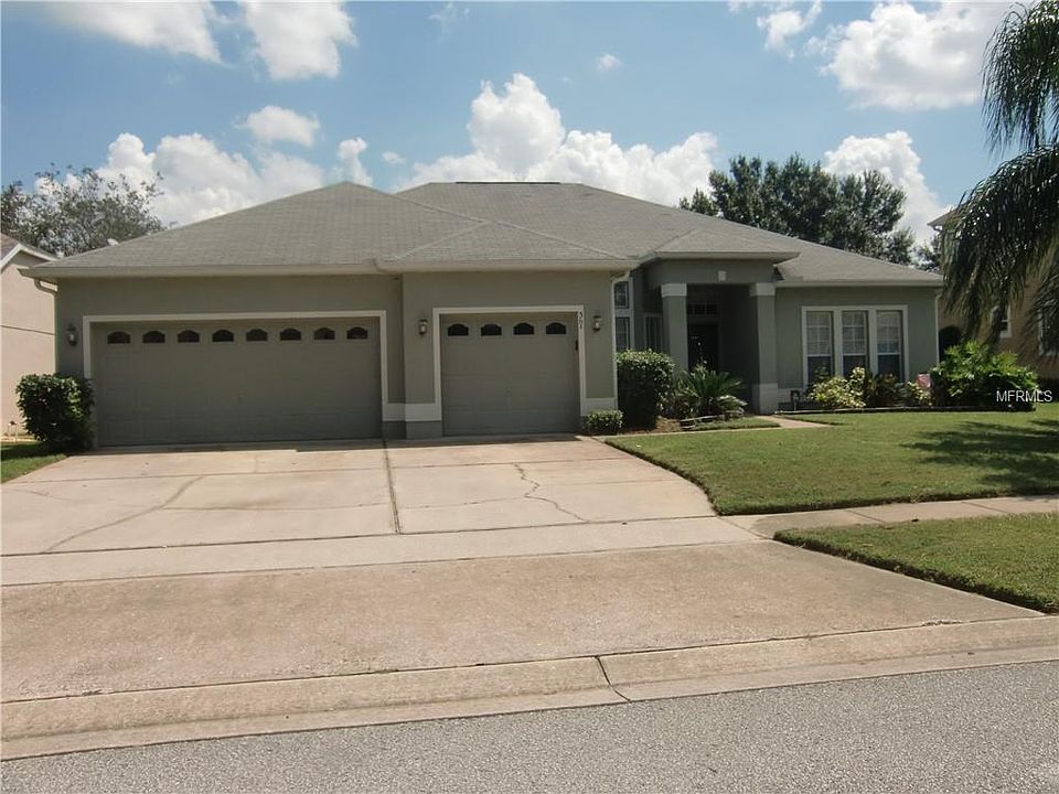 1st image of 361 Oak Springs Dr