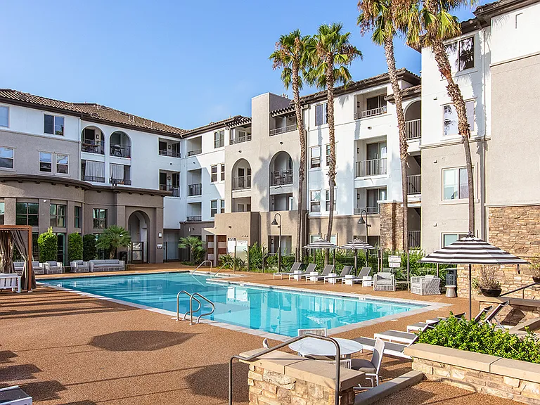 Year-Round Resort-Style Pool