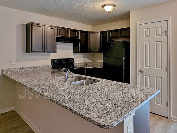 3rd image of 7792 Playschool Ln