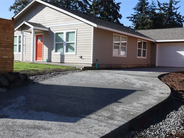 9506 Farwest Drive SW, Lakewood, WA 98498