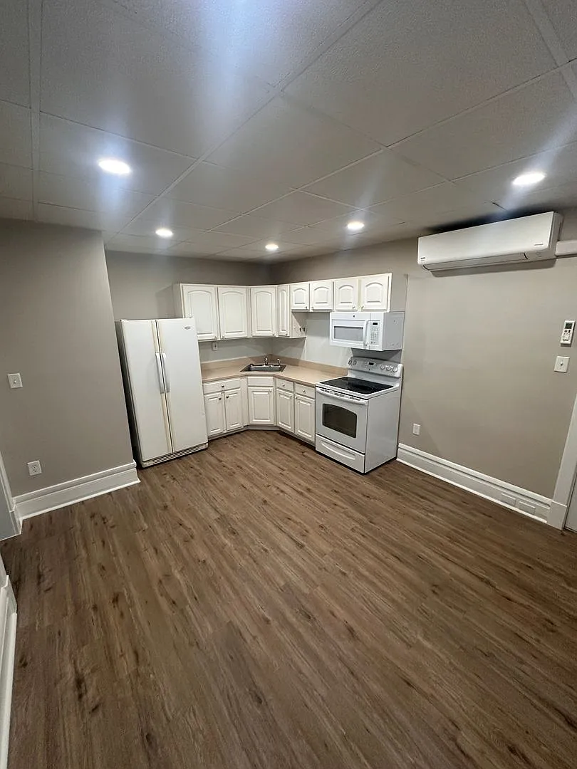 601 South West End Avenue — Photo 4