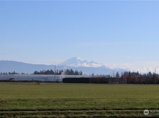 2263 W Main Street, Lynden, WA