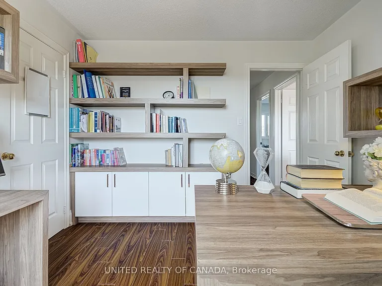 615 Sandford St — Photo 28