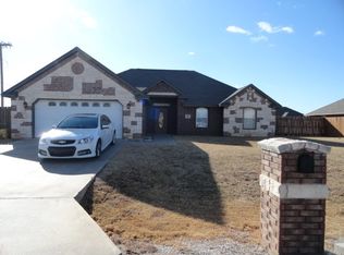 1216 Hershel Dr, Elgin, OK 73538