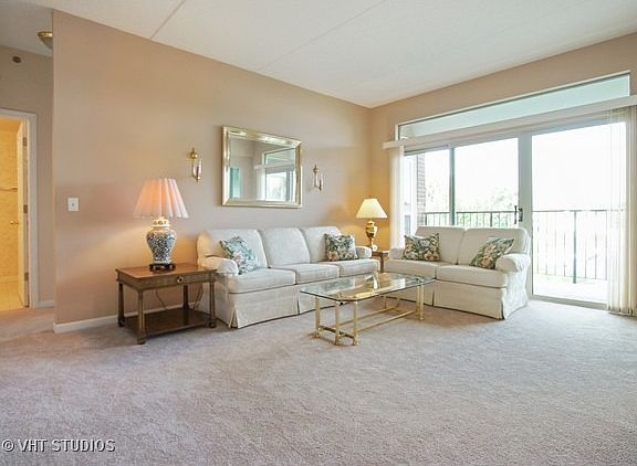 2nd image of 3100 Town Square Dr Unit 206