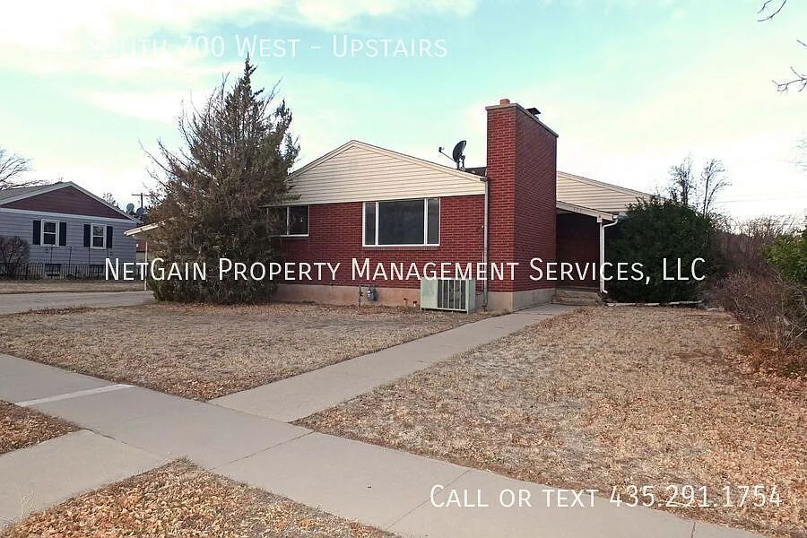3 Bedroom House near SUU — Photo 2