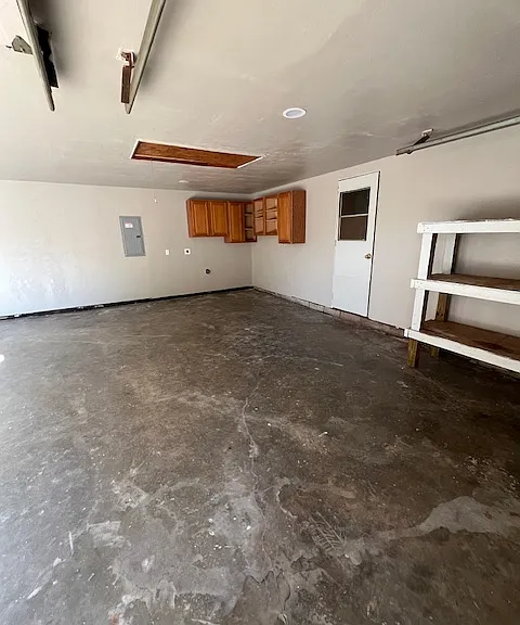 2236 Ashley Dr — Photo 16
