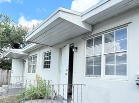 337 NE 57th St