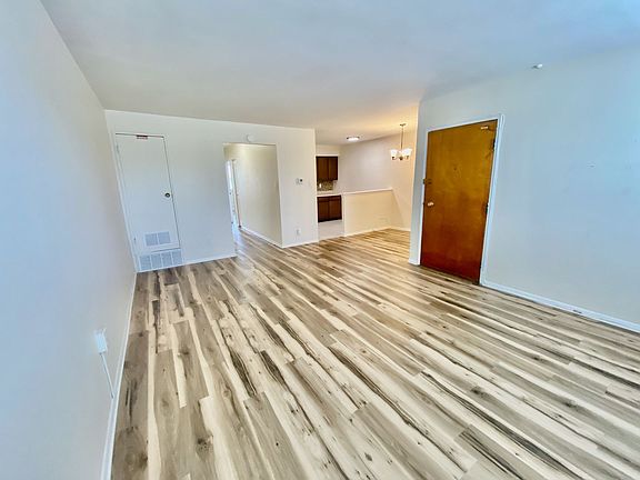 5th image of 3028 S 70th St Floor 2