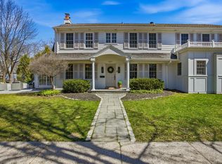 601 E Lexington Blvd, Whitefish Bay, WI 53217