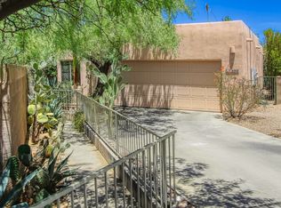 1496 N Remington Pl, Tucson, AZ 85712