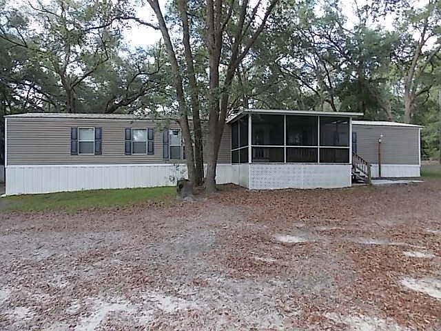 1st image of 4551 Pond Cir