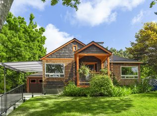 3717 SE Rural St, Portland, OR 97202