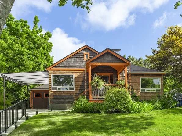 3717 SE Rural St, Portland, OR 97202