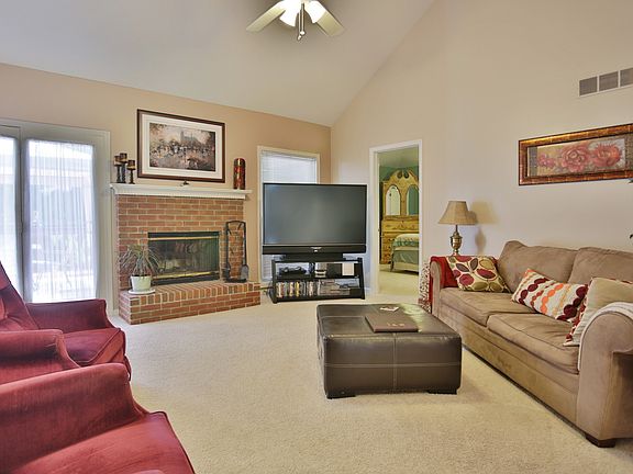 2nd image of 3515 Westwood Farms Dr