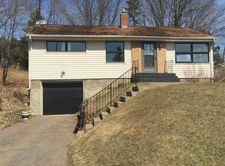 1815 Hutchinson Rd, Duluth, MN 55811