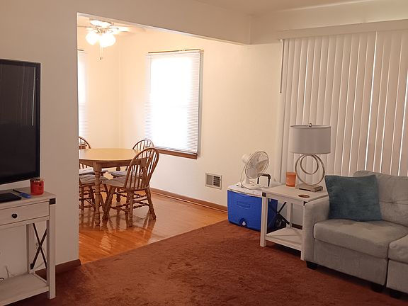5th image of 829 Lakeview Ave #4