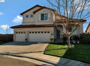 9558 Burroughs Ct, Sacramento, CA 95829