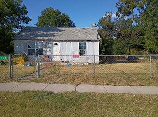 221 S Central Ave, Petrolia, TX 76377