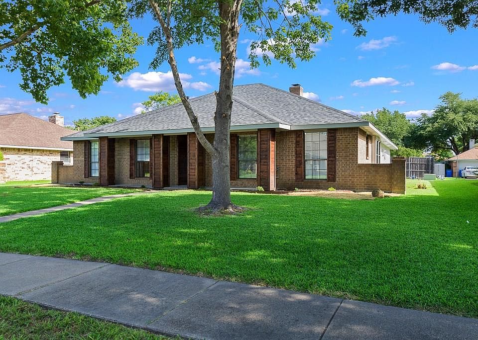 1st image of 3605 Malinda Ln
