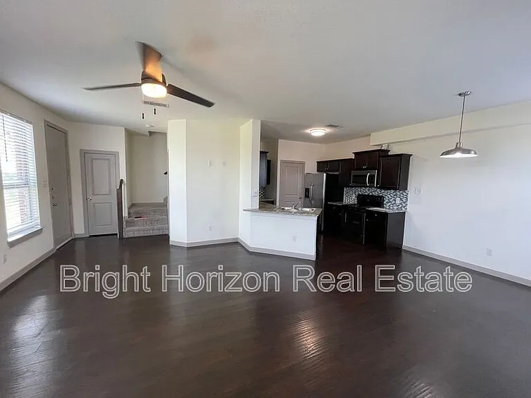 3617 Valley Vista Dr #405 — Photo 4