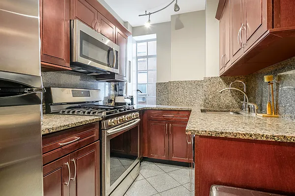 Rented by Compass | media 15