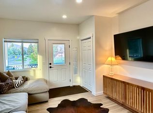 14 E Elm St, Hailey, ID 83333