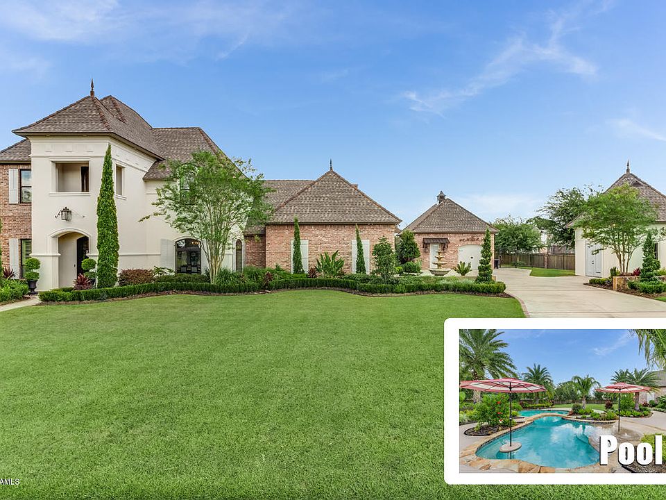 1st image of 209 Saddleback Cir