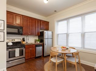 4317 W Irving Park Rd #2B, Chicago, IL 60641