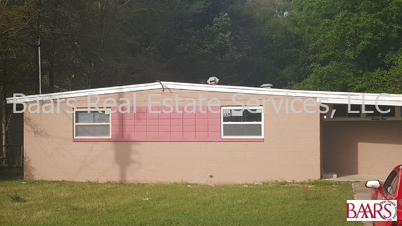 1st image of 21 Cloverland Ct