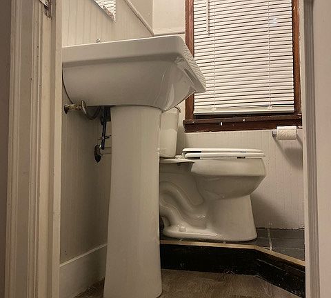 5th image of 3530 Fremont Ave N APT 3