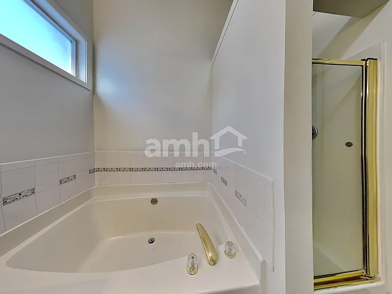 2180 Stoneoak Dr — Photo 15