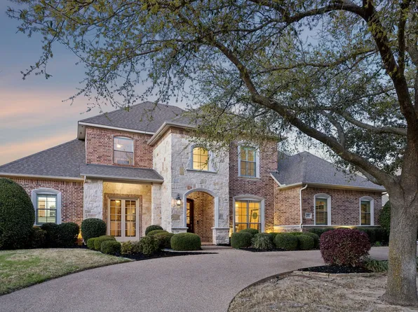 309 Black Walnut Dr, Garland, TX 75044