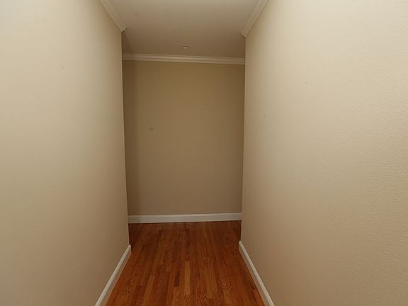 3rd image of 3322 Buchanan St APT 303