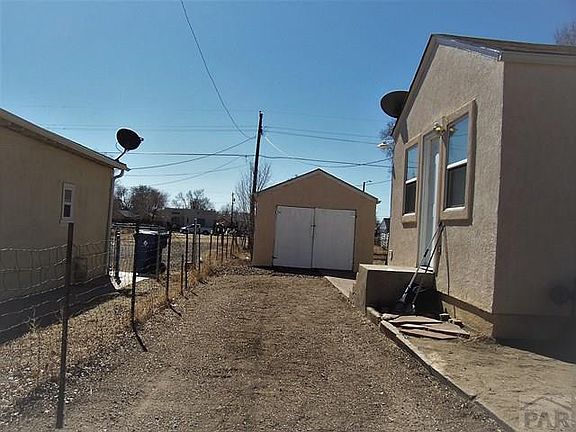 2nd image of 1824 E 13th St