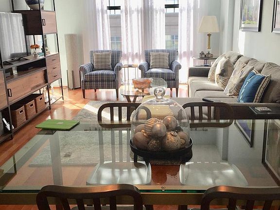 5th image of 1021 N Garfield St APT 1020