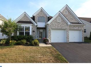 31 Mulberry Dr, Manahawkin, NJ 08050