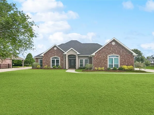 109 Edna Dr, Des Allemands, LA 70030