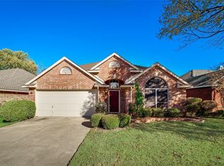 1916 Centenary Dr, Flower Mound, TX 75028