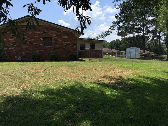 3rd image of 1200 Manora Estates Ln